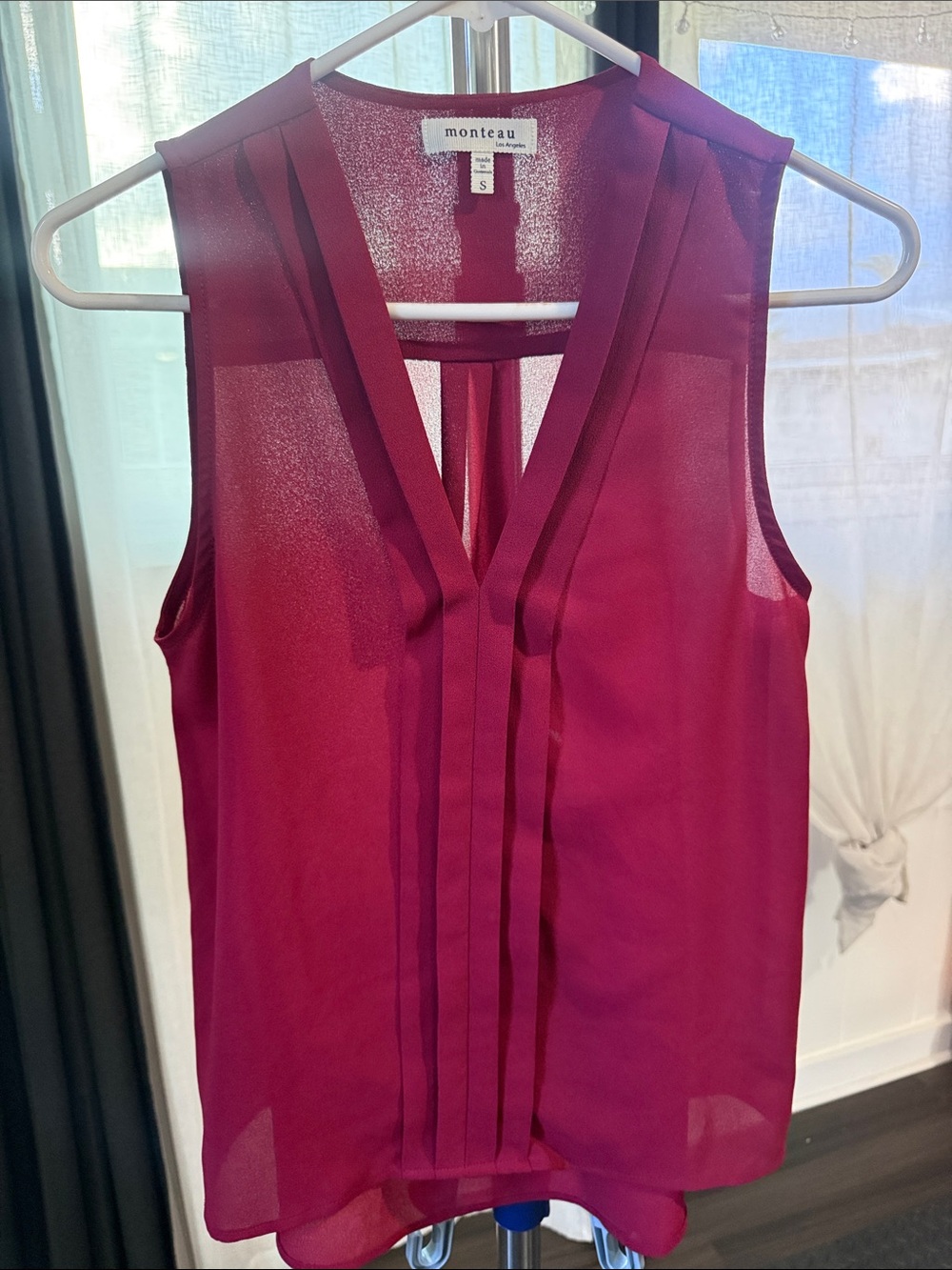 Monteau Sleeveless Pleated V-Neck Camisole — Berry Pink